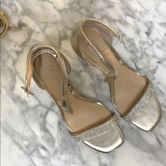 Brilliant Jewel Badgley Mischka Gold Heels - Picture 2 of 6